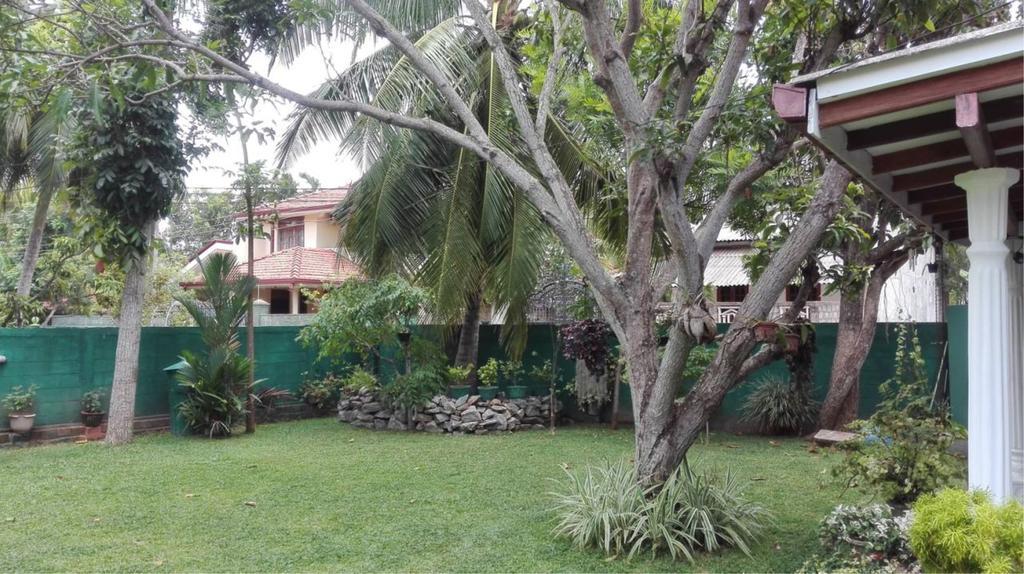 House Of Seya Bed and Breakfast Negombo Buitenkant foto