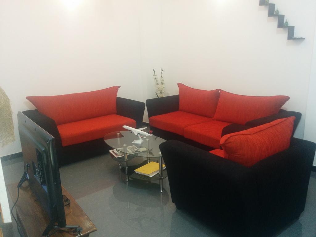 House Of Seya Bed and Breakfast Negombo Buitenkant foto