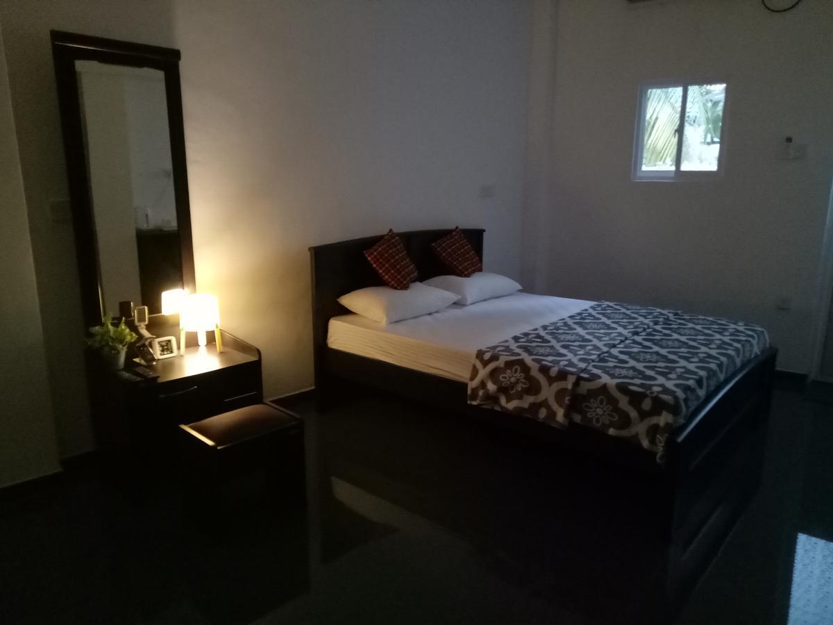 House Of Seya Bed and Breakfast Negombo Buitenkant foto